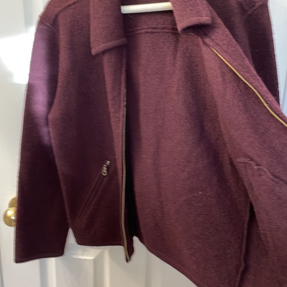 Casual Connection 100% Wool Plum zip sweater jacket coat. Size Small. - Picture 7 of 9